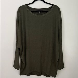 White House black market tunic dolman sleeve